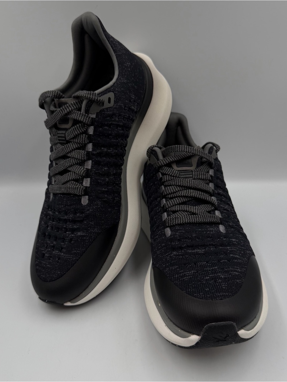 Rabbit Dream Chaser Womens 9.5M Black Sneaker Comfort Arch Support Running